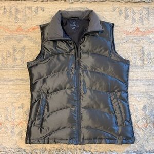 🌻 3/$18 - Lands End Puffer Vest in Graphite Gray